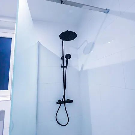 Lejlighed Cozy - Downtown - 2 Min From Metro - 201