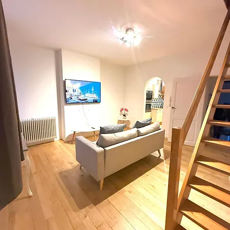 Apartment Eu District Loft