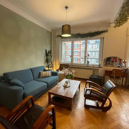 Spacious In Apartment