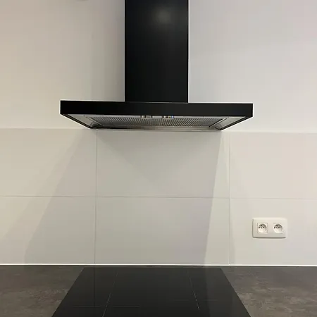 Apartment Chic & Bright Near Montgomery Brussels