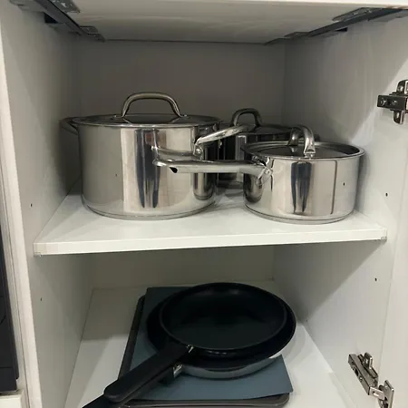 Modern 1br And Sofa Bed Near Airport Appartement Bruxelles