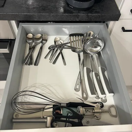 Modern 1br And Sofa Bed Near Airport