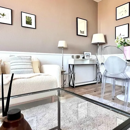 Lovely - Heart Of For 2 View Over The Bruxelles