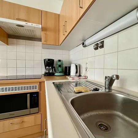 Elegant Close To The European Parliament Lejlighed