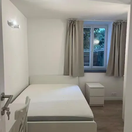 Large 3-bedroom In Apartment