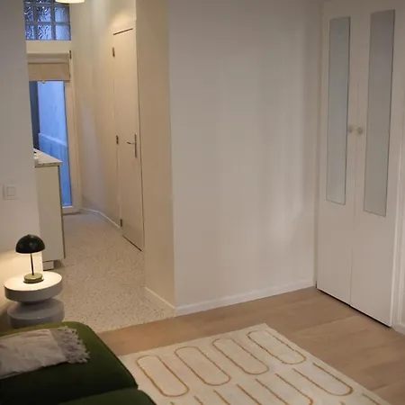 Avec Mezzanine Et Terasse ブリュッセル