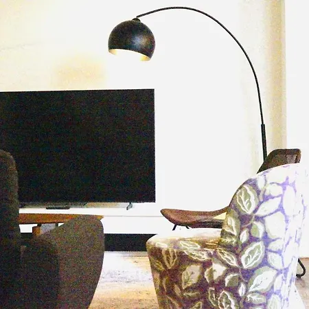 Spacious Terrace In The Heart Of Appartamento