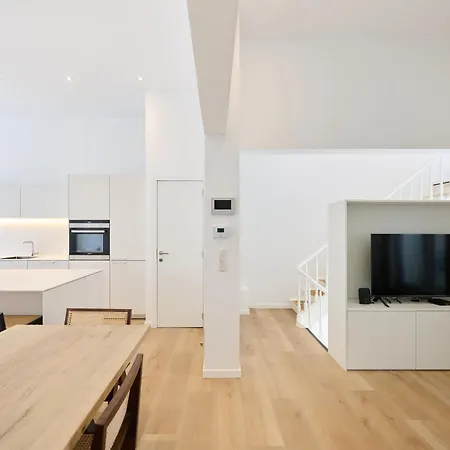 Toison D'or House 4 Apartment