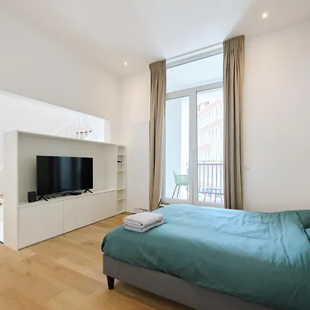 Toison D'or House 4 Apartment