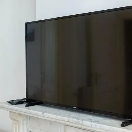 1 Bedroom W Kitchen And Bathroom In Trendy St Gilles * Brussels