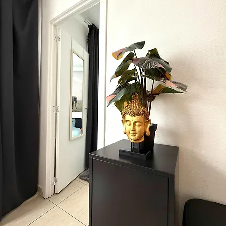 Lejlighed Elegant Close To The European Parliament