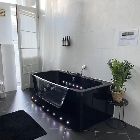 Beautiful With Jacuzzi Lejlighed *