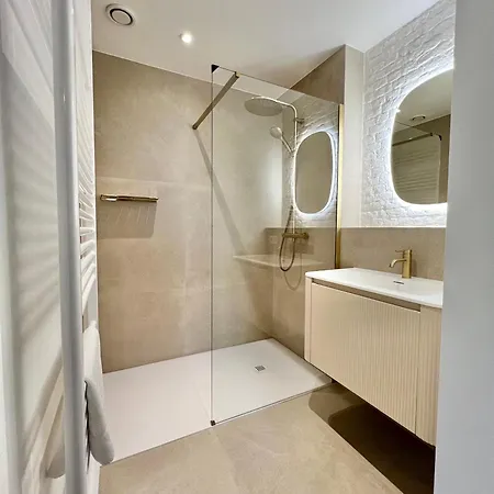 Duplex Design & Elegant Au Coeur De Apartment