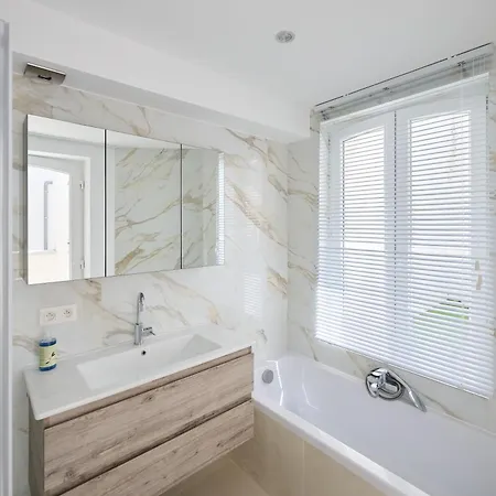 Toison D'or & Saunna 2 * Bruxelles