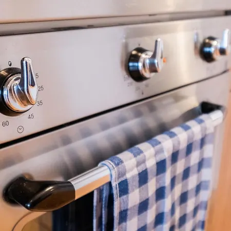 New Center Of Trendy St Gille *