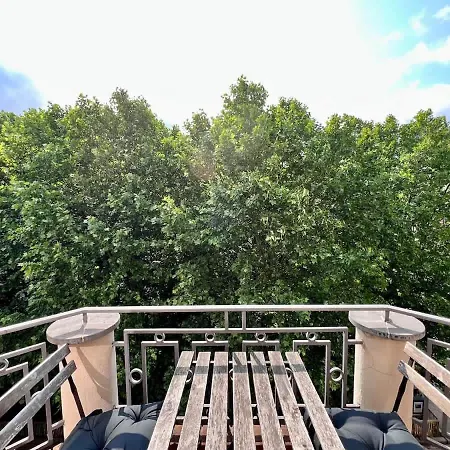 Chic Heart Of The With Balcony *