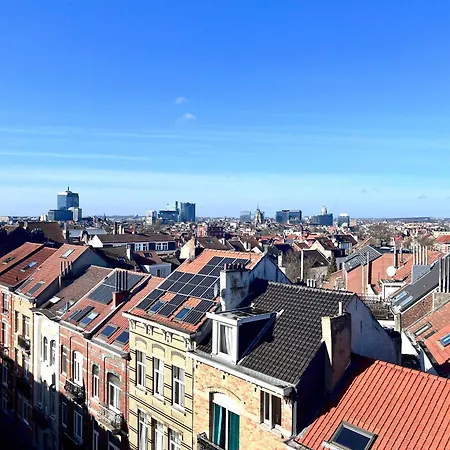 Lovely - Heart Of For 2 View Over The * Brüssel