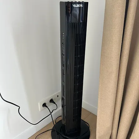 Chic & Bright Near Montgomery 布鲁塞尔