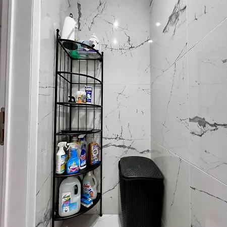 Apartment Cosy Family For Up To 9 Guests Near Midi Station