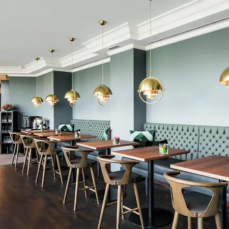 Hilton Grand Place 4* Bruksela
