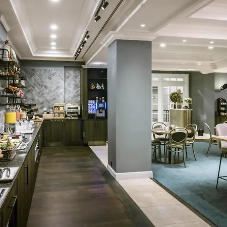 Hilton Grand Place 4* Bruksela