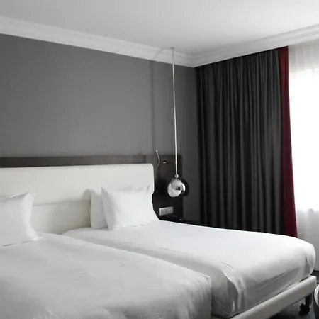 Hilton Grand Place Hotel Bruksela