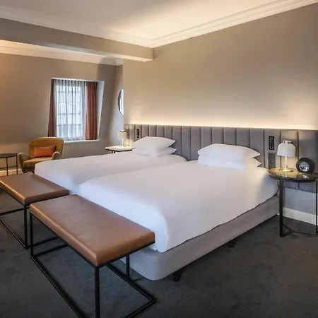 Hilton Grand Place Hotel Bruksela