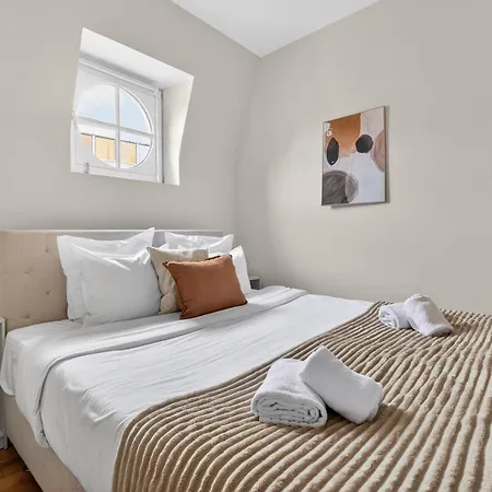 Maison Lombard By Reside Apartment
