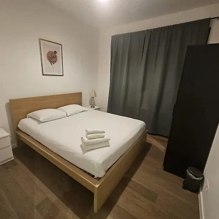 Cosy General Henry Apartment Brüssel