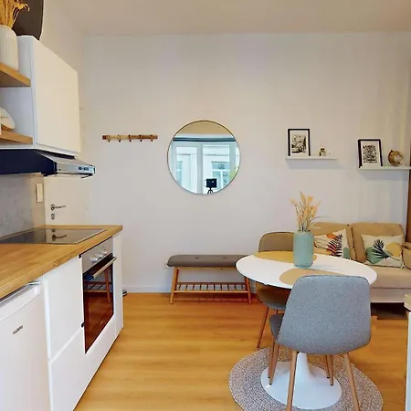 Centre Avec Grand Balcon Pour 2personnes Lejlighed *