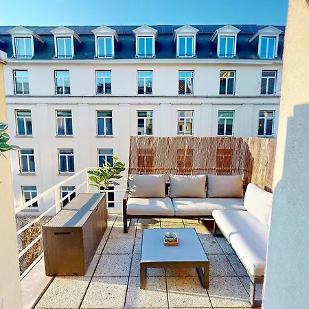 Centre Avec Grand Balcon Pour 2personnes