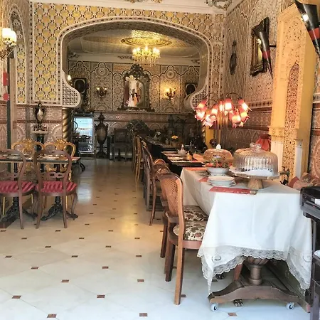 Mozart Hotel 3*