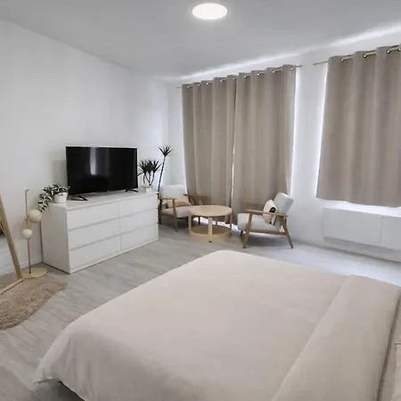 Sweet And Chill Center Of # 2 Apartment *