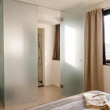 Rum i privatbostad Sur Le Quai *