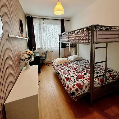 Maison 10 Couchages Avec 4 Proche De Forest National 度假居