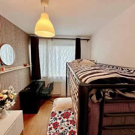 Maison 10 Couchages Avec 4 Proche De Forest National 度假居 *