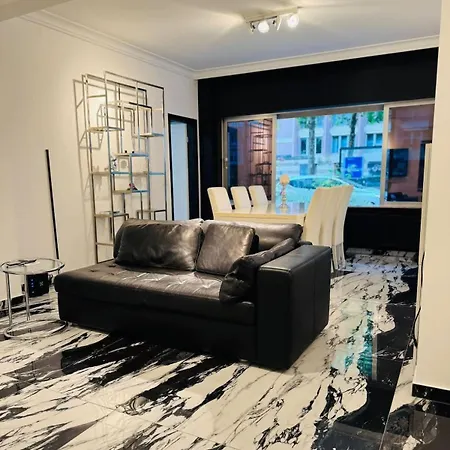 Charming 1 Bedroom With Terrace