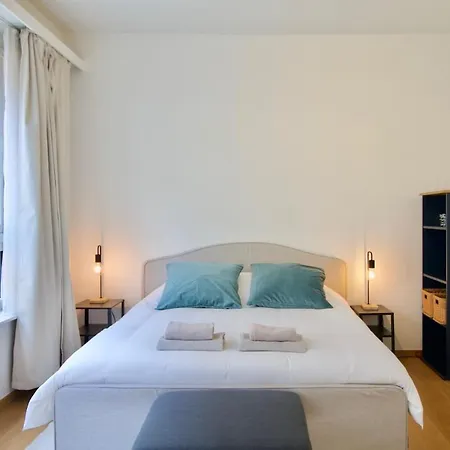 Very Place Stephanie Brüssel