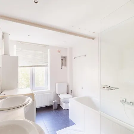 Prime Location Chtelain Saint-gilles Self Checkin 아파트 브뤼셀