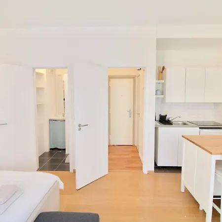 Very Place Stéphanie