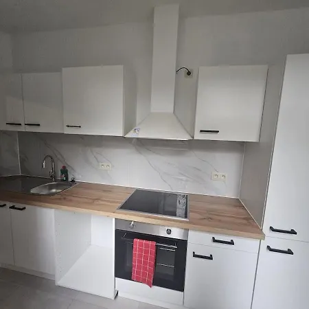 Apartman Cozy With Terrace