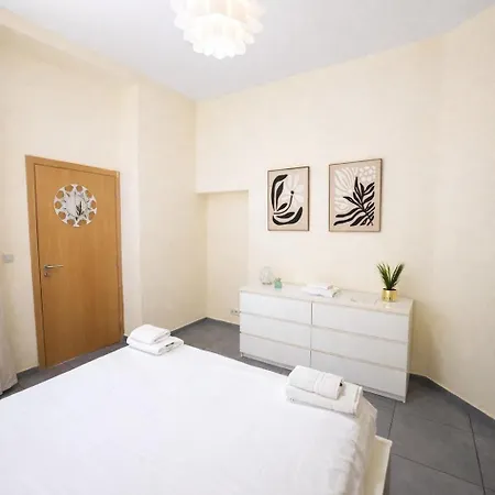 Apartamento Spacious 2br Near Grand Place 1