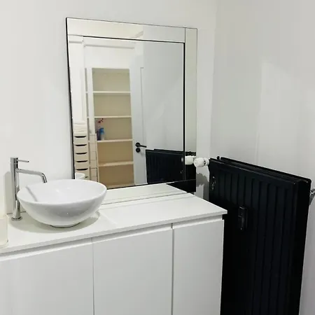 Charming 1 Bedroom With Terrace * Brussels