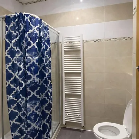 Spacious 2br Near Grand Place#2 * בריסל
