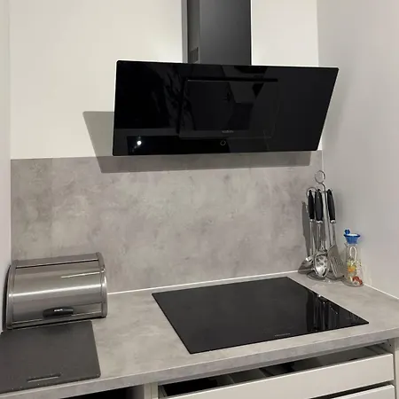Apartman Charming 1 Bedroom With Terrace *