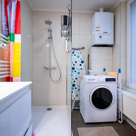 Appartement 1 Chambre * ブリュッセル