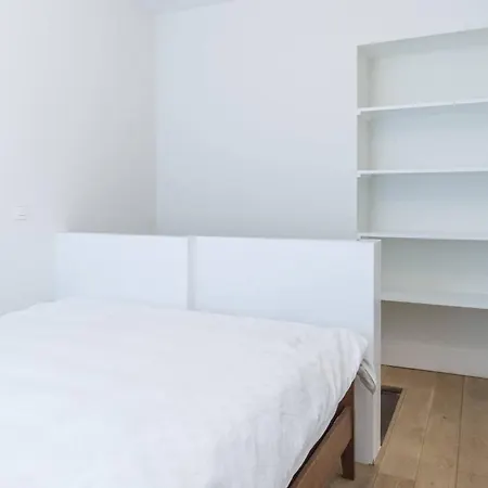Comfortable And Quiet Βρυξέλλες