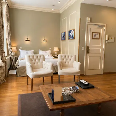 Hotel Le Dixseptieme