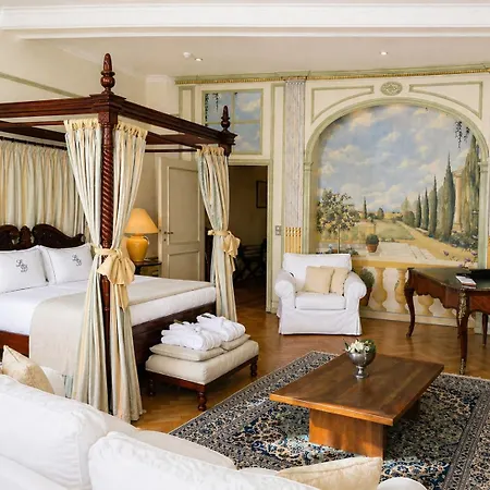 Hotel Le Dixseptieme