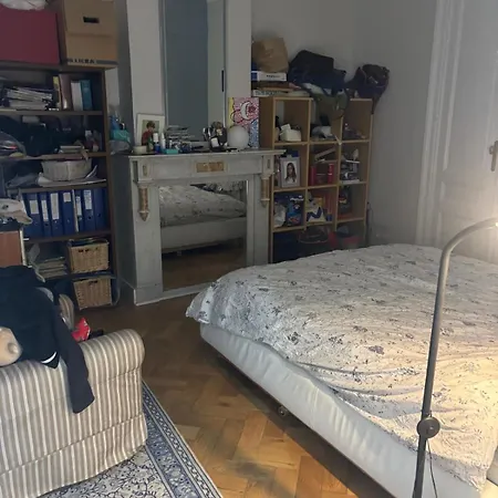 아파트 In Maison De Metre In Etterbeek *